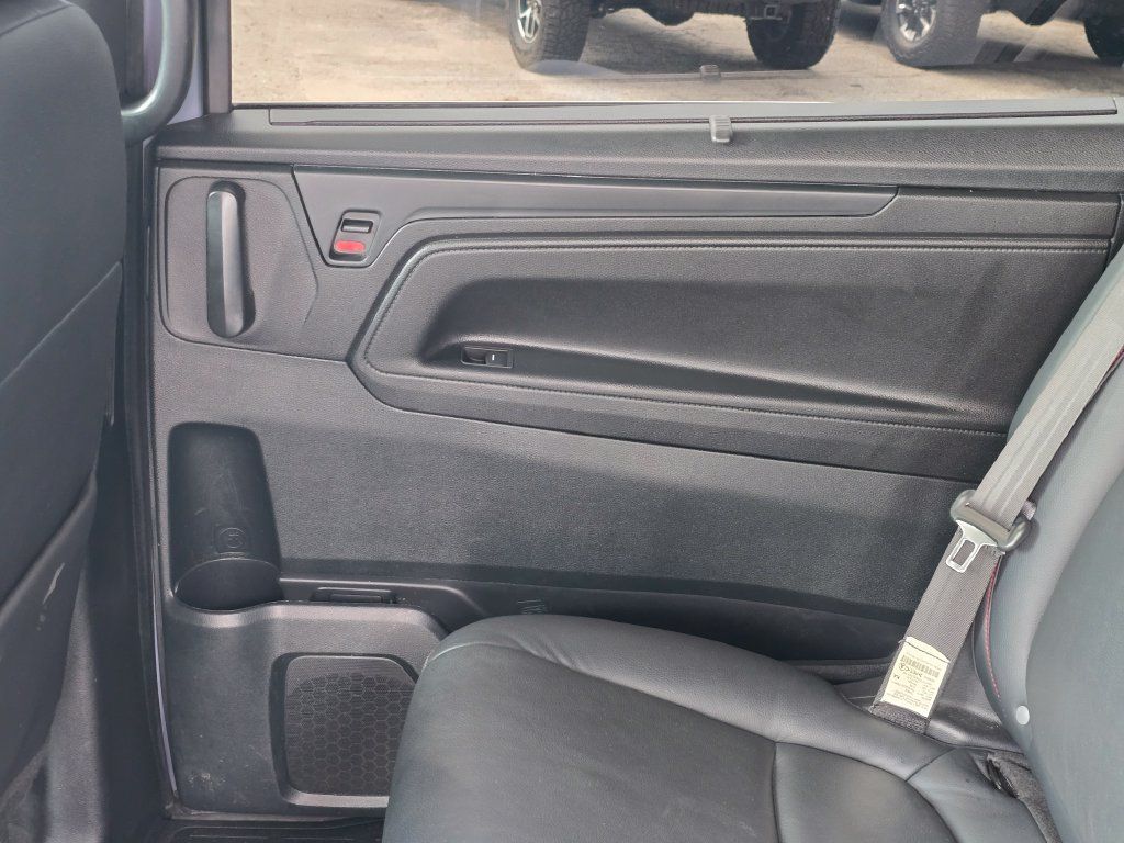 Used 2023 Honda Odyssey Sport image 47