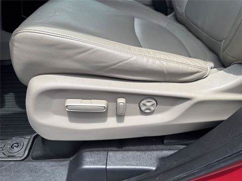 Used 2024 Honda Odyssey Touring image 13
