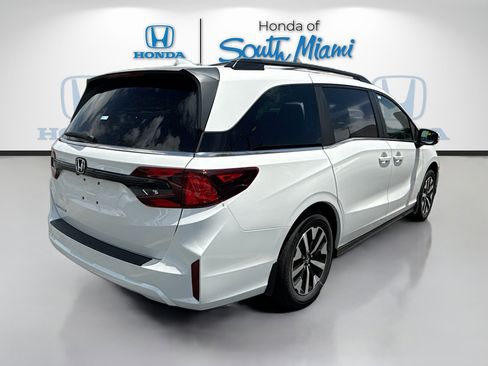 New 2026 Honda Odyssey EX-L image 7