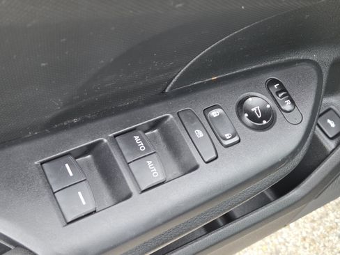 Used 2018 Honda Civic LX image 22