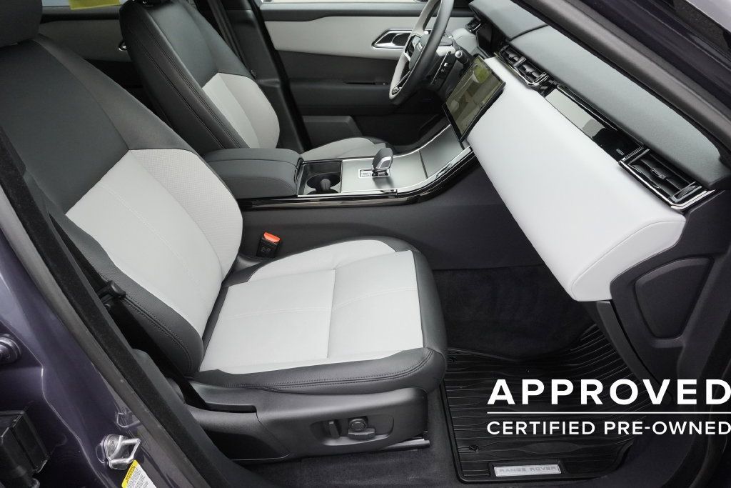 Used 2026 Land Rover Range Rover Velar S AWD/4WD image 23