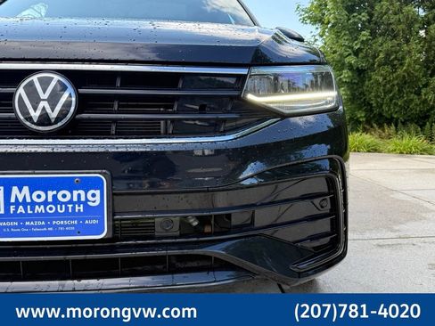 Used 2024 Volkswagen Tiguan SE R-Line AWD/4WD image 4