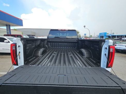Used 2026 GMC Sierra 3500 Denali Ultimate AWD/4WD image 25