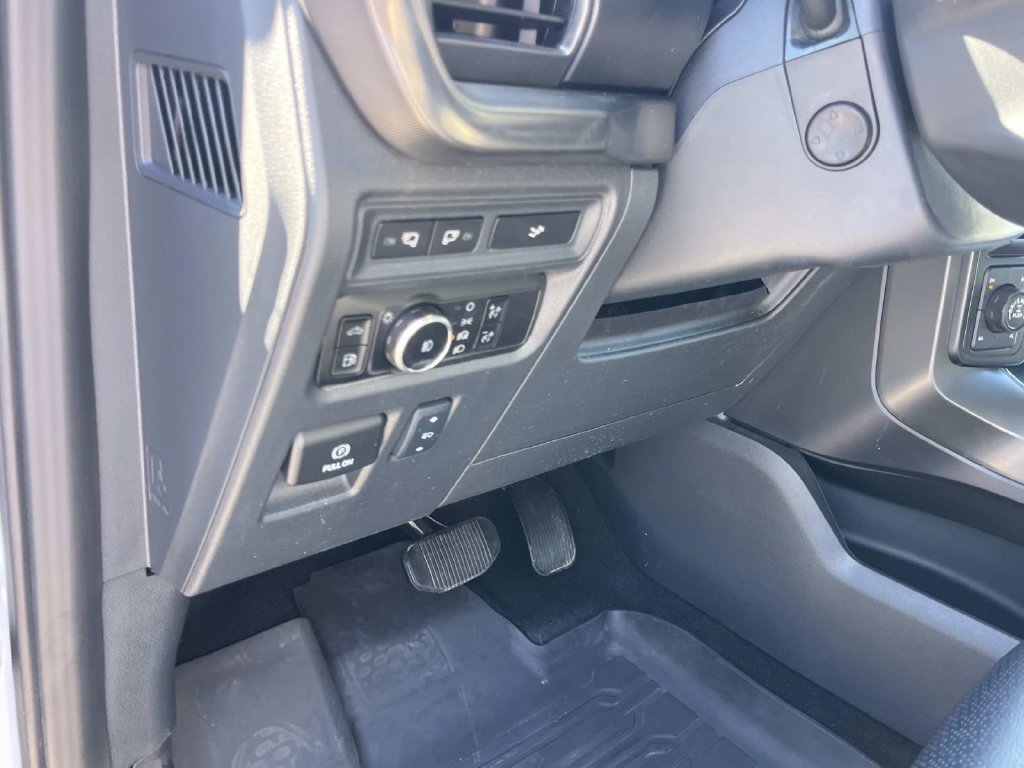Used 2024 Ford F150 Lariat w/ Equipment Group 502A High AWD/4WD image 35