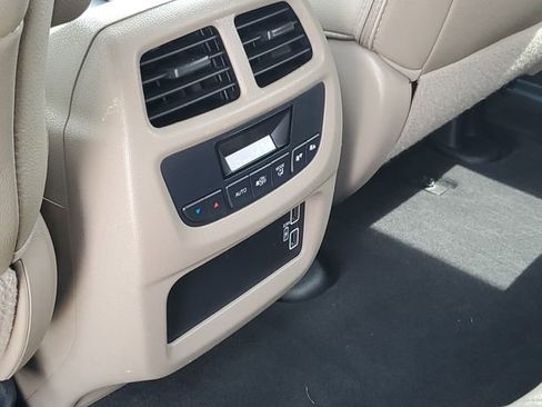Used 2019 Honda Pilot EX-L image 28