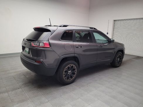 Used 2020 Jeep Cherokee Latitude Plus AWD/4WD image 10