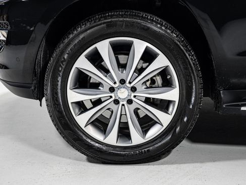 Used 2015 Mercedes-Benz GL 320 BlueTEC 4MATIC image 9