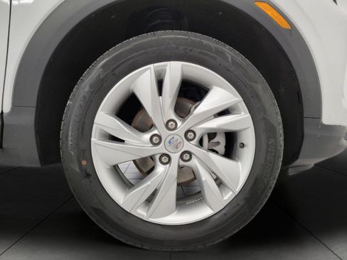 Used 2025 Buick Encore GX Preferred image 3