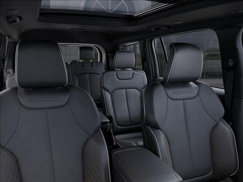 New 2025 Jeep Grand Cherokee L Summit image 26
