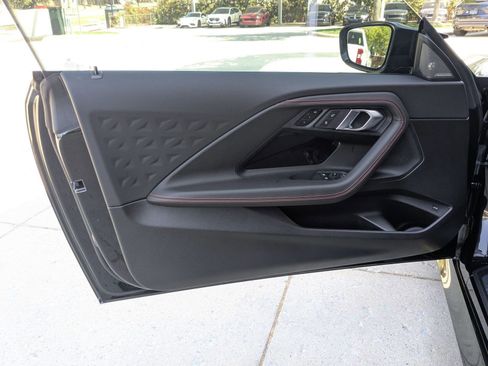 Used 2025 BMW M240i Coupe w/ Premium Package RWD image 13