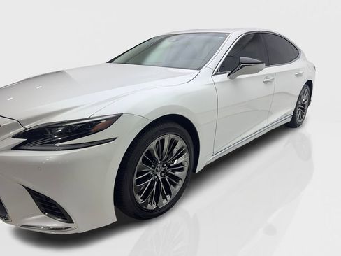 Used 2020 Lexus LS 500 w/ Accessory Package (Z2) RWD image 11