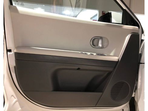 Used 2024 Hyundai Ioniq 5 SEL image 19