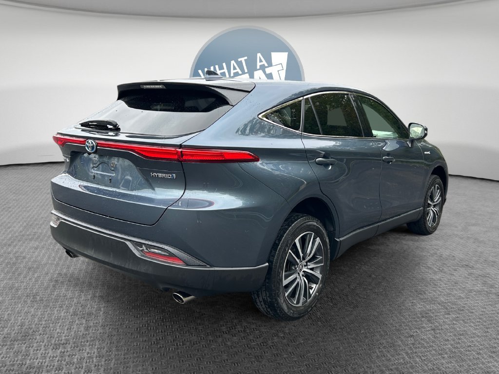 Used 2021 Toyota Venza LE AWD/4WD image 3