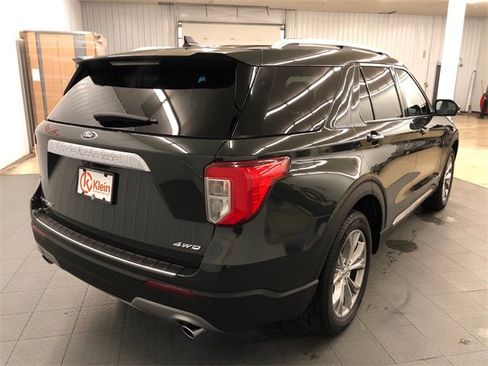 Used 2023 Ford Explorer Limited w/ Limited Technology Package image 12