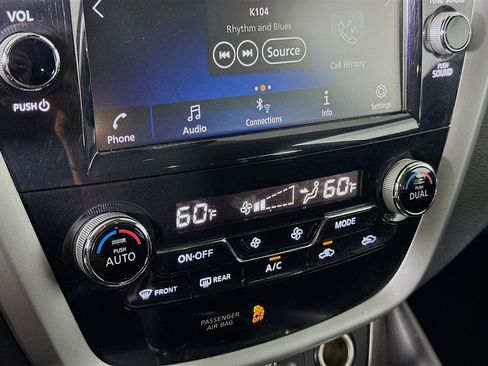 Used 2020 Nissan Murano SV image 22