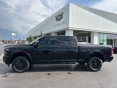 Used 2025 RAM 2500 Limited image 1