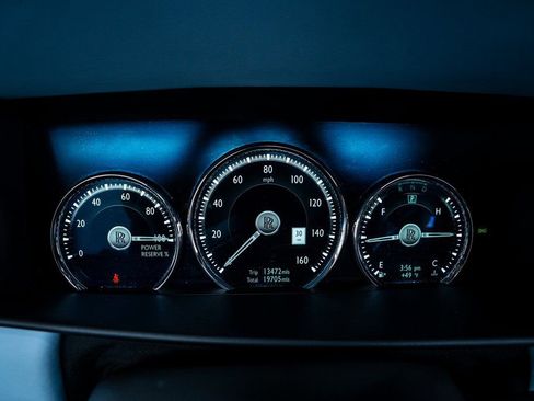 Used 2022 Rolls-Royce Cullinan image 49