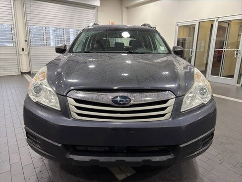 Used 2011 Subaru Outback 2.5i image 8