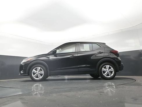 Used 2025 Nissan Kicks Play S FWD image 25