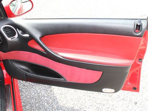 Used 2004 Pontiac GTO image 19