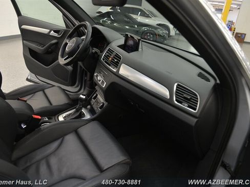 Used 2018 Audi Q3 2.0T Premium Plus w/ Premium Plus Package AWD/4WD image 20