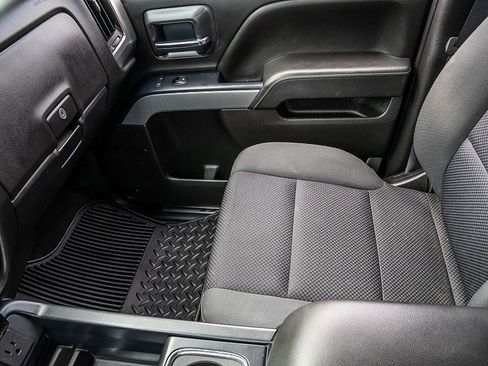 Used 2018 Chevrolet Silverado 2500 LT w/ Texas Edition image 28