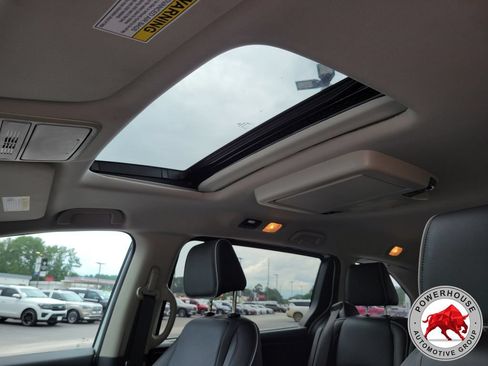 Used 2025 Honda Odyssey Touring image 26