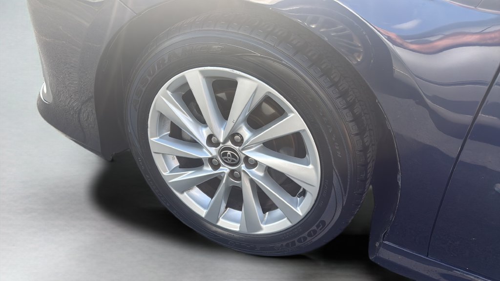 Used 2021 Toyota Camry LE FWD image 8