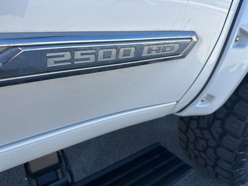 Used 2024 Chevrolet Silverado 2500 High Country w/ Technology Package image 49