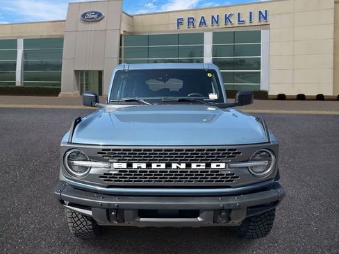 New 2025 Ford Bronco Badlands image 2