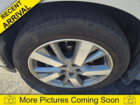 Used 2016 Nissan Pathfinder Platinum image 5