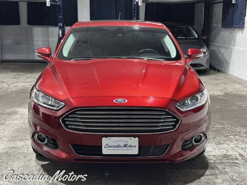 Used 2016 Ford Fusion Energi Titanium w/ Driver Assist Package FWD image 3
