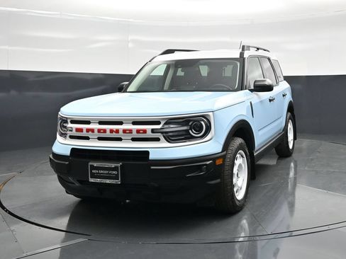 Certified 2023 Ford Bronco Sport Heritage w/ Heritage Convenience Package AWD/4WD image 53