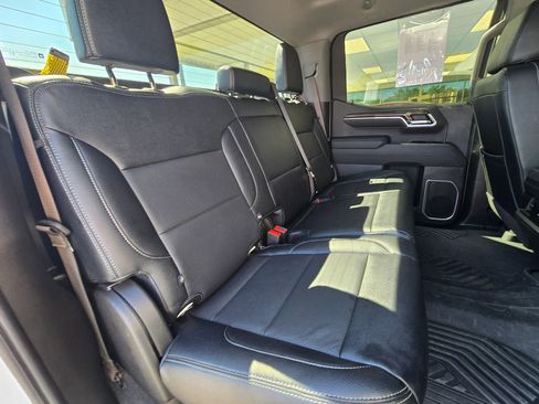 Used 2023 Chevrolet Silverado 1500 RST w/ Z71 Off-Road Package image 11