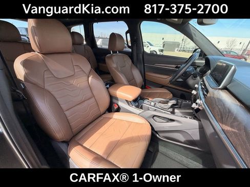 Certified 2022 Kia Telluride SX w/ SX Prestige Package image 28