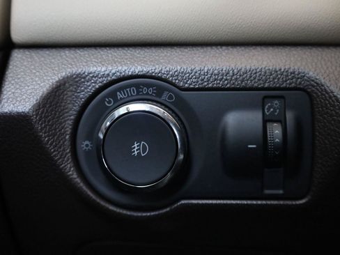 Used 2014 Chevrolet Cruze LTZ w/ Sun, Sound and Sport Package FWD image 32