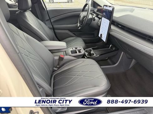Certified 2025 Ford Mustang Mach-E Select w/ Comfort Package Lite AWD/4WD image 13