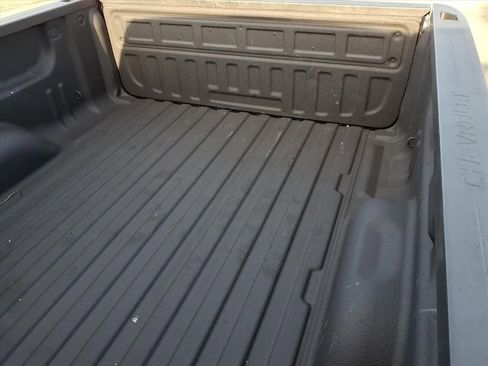 Used 2018 Chevrolet Silverado 1500 LTZ Z71 w/ Centennial Edition image 13