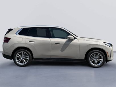 New 2025 BMW X3 xDrive30i w/ Premium Package