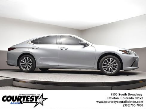 Used 2023 Lexus ES 350 w/ Accessory Package (Z2) image 33