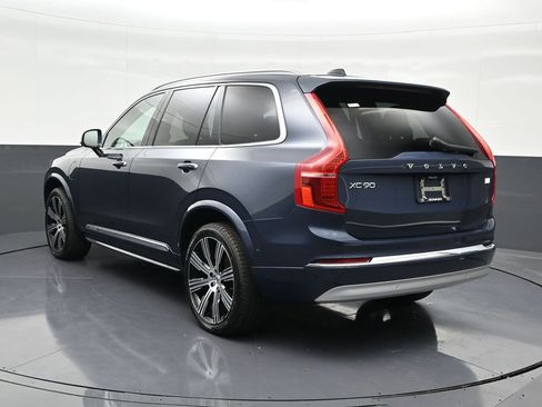 Certified 2022 Volvo XC90 T8 Inscription w/ Advanced Package image 3