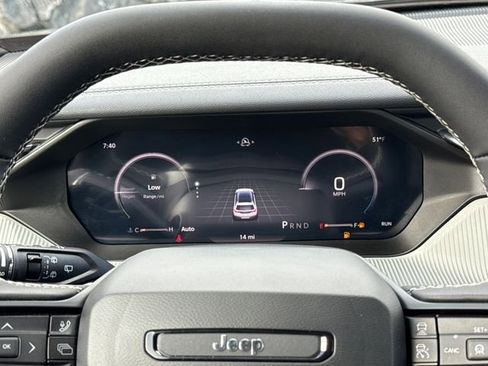 New 2026 Jeep Cherokee Laredo image 14