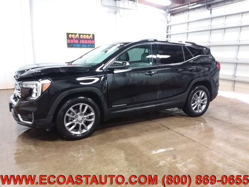 Used 2023 GMC Terrain SLT image 5