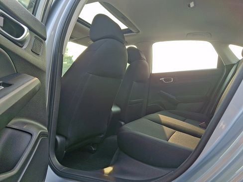 Used 2022 Honda Civic EX image 10