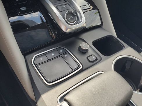 Certified 2024 Acura MDX FWD w/ Technology Package image 33