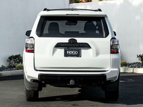 Used 2023 Toyota 4Runner TRD Off-Road Premium image 8