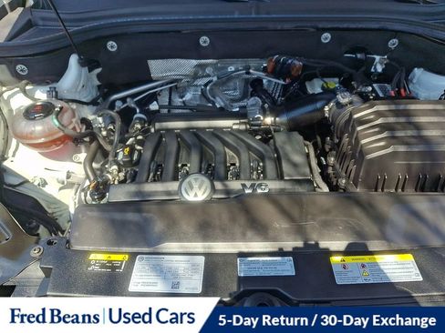 Certified 2023 Volkswagen Atlas SE w/ Black Wheel Package image 29