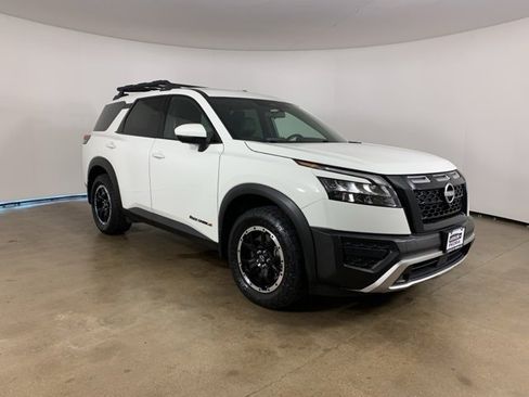 Used 2023 Nissan Pathfinder Rock Creek image 4