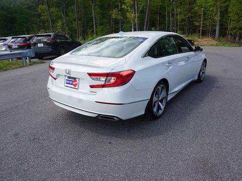 Used 2018 Honda Accord Touring image 23