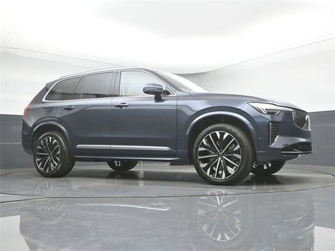 New 2026 Volvo XC90 T8 Ultra w/ Protection Package Premier image 36